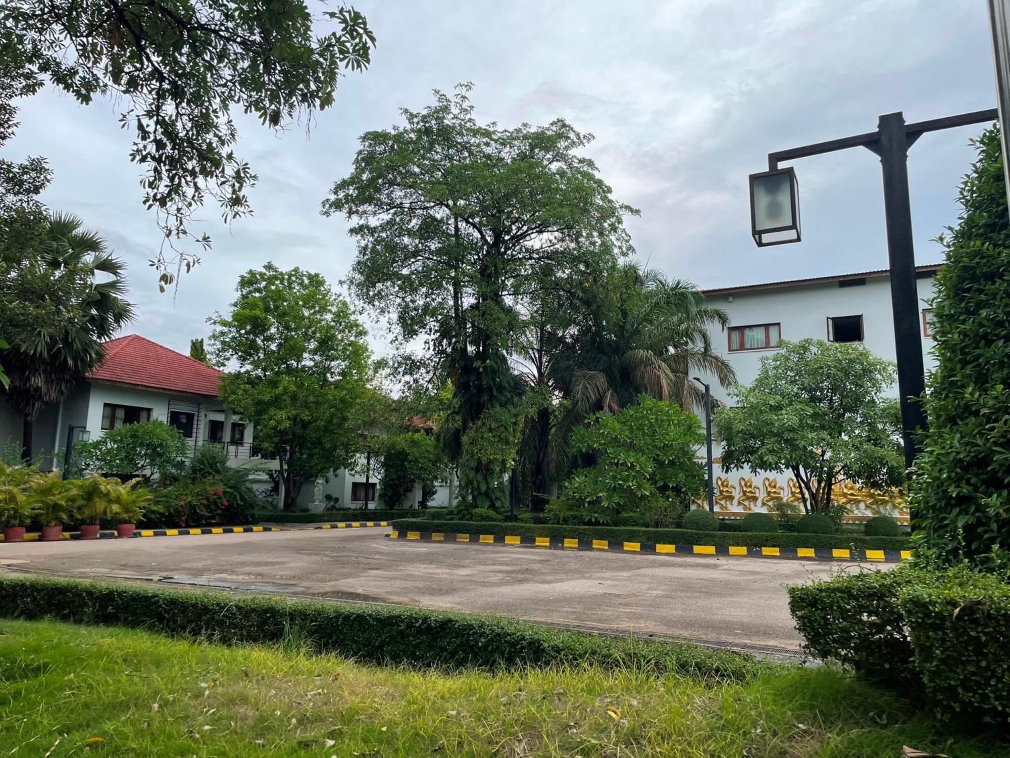 Eg Paradise Angkor Villa Hotel Siem Reap Buitenkant foto